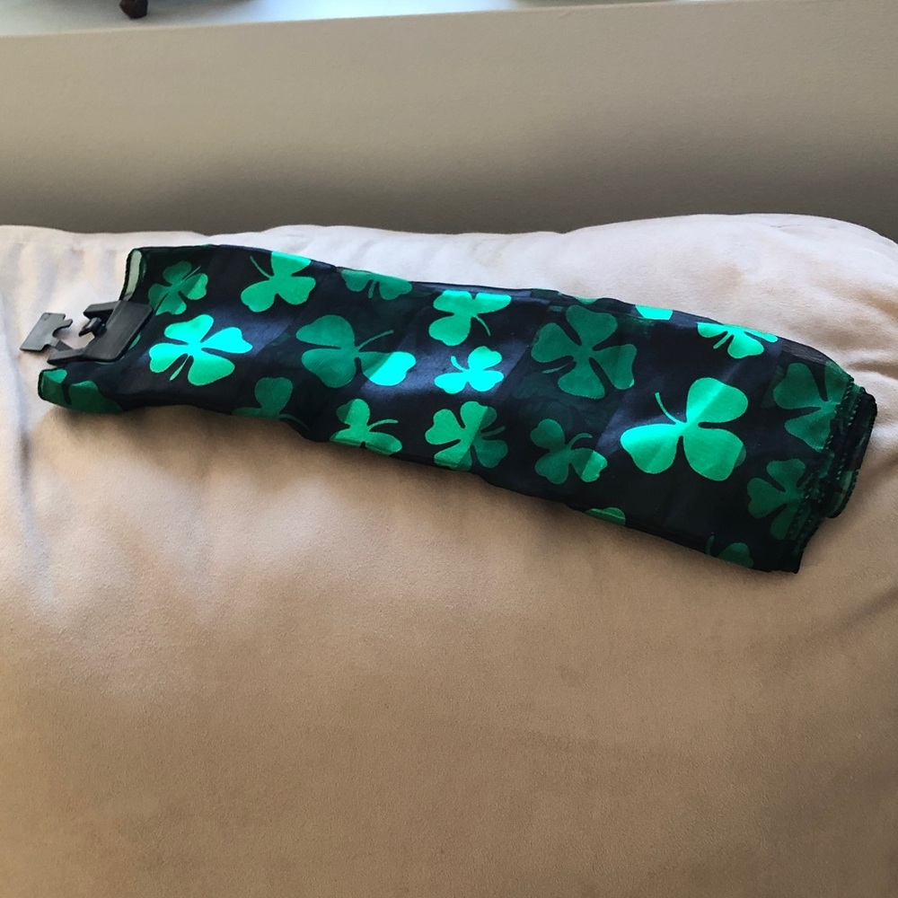 St. Patricks Shamrock Scarf